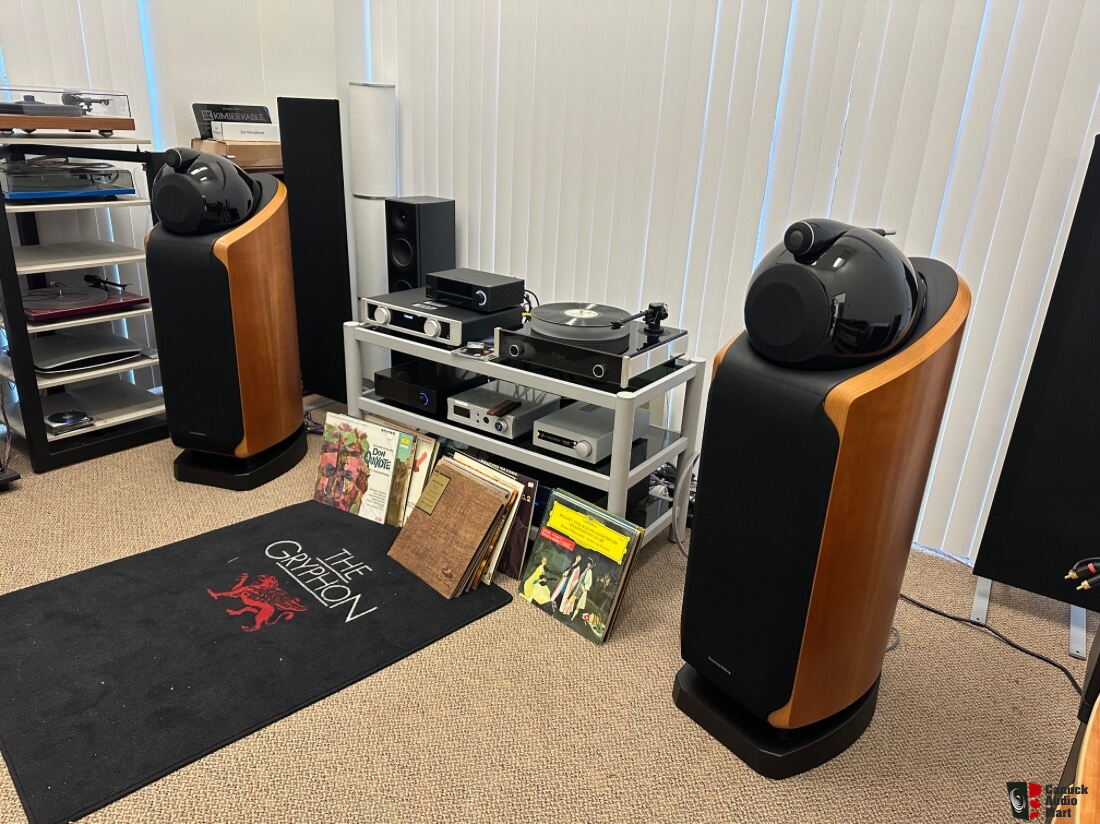 Bowers and Wilkins B&W 802 Diamond Gen 1