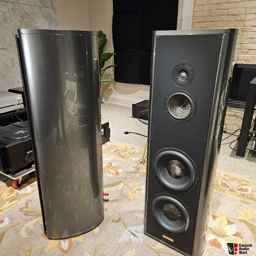 Magico S5 mk1 Upgraded M-Coat Finish. Superb buy CAD $16500.00