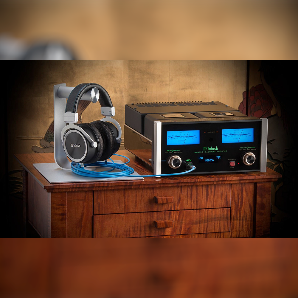 McIntosh MHA150 Headphone Amplifier/DAC (In-Store Purchases Only & USD Pricing)