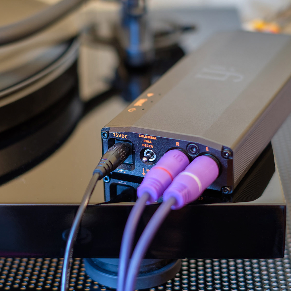 iFi micro iPhono3 Black Label