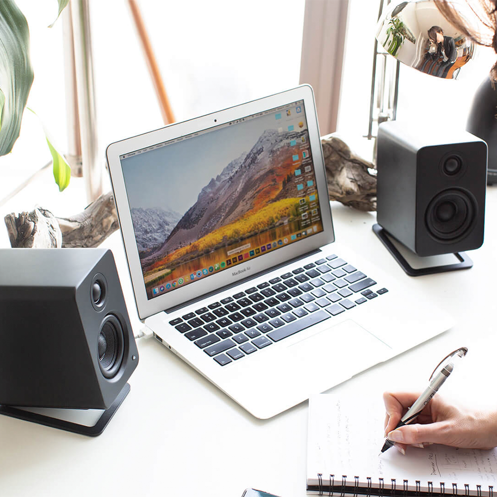 Kanto YU2 Powered Desktop Speakers