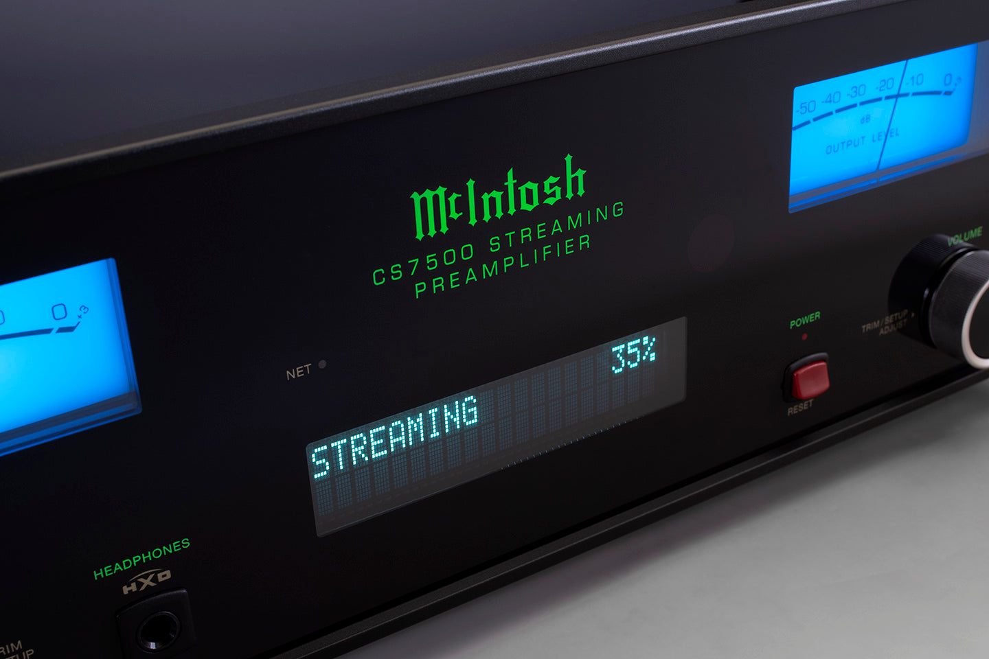 McIntosh CS7500 Streaming Preamplifier (In Store Purchases Only)