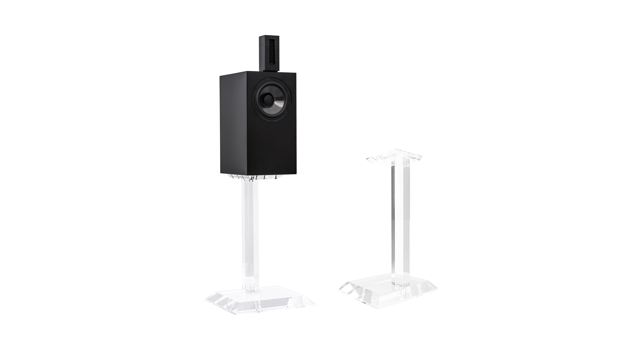 Daniel Hertz Chiara Speakers With Maria 800 Amplifier