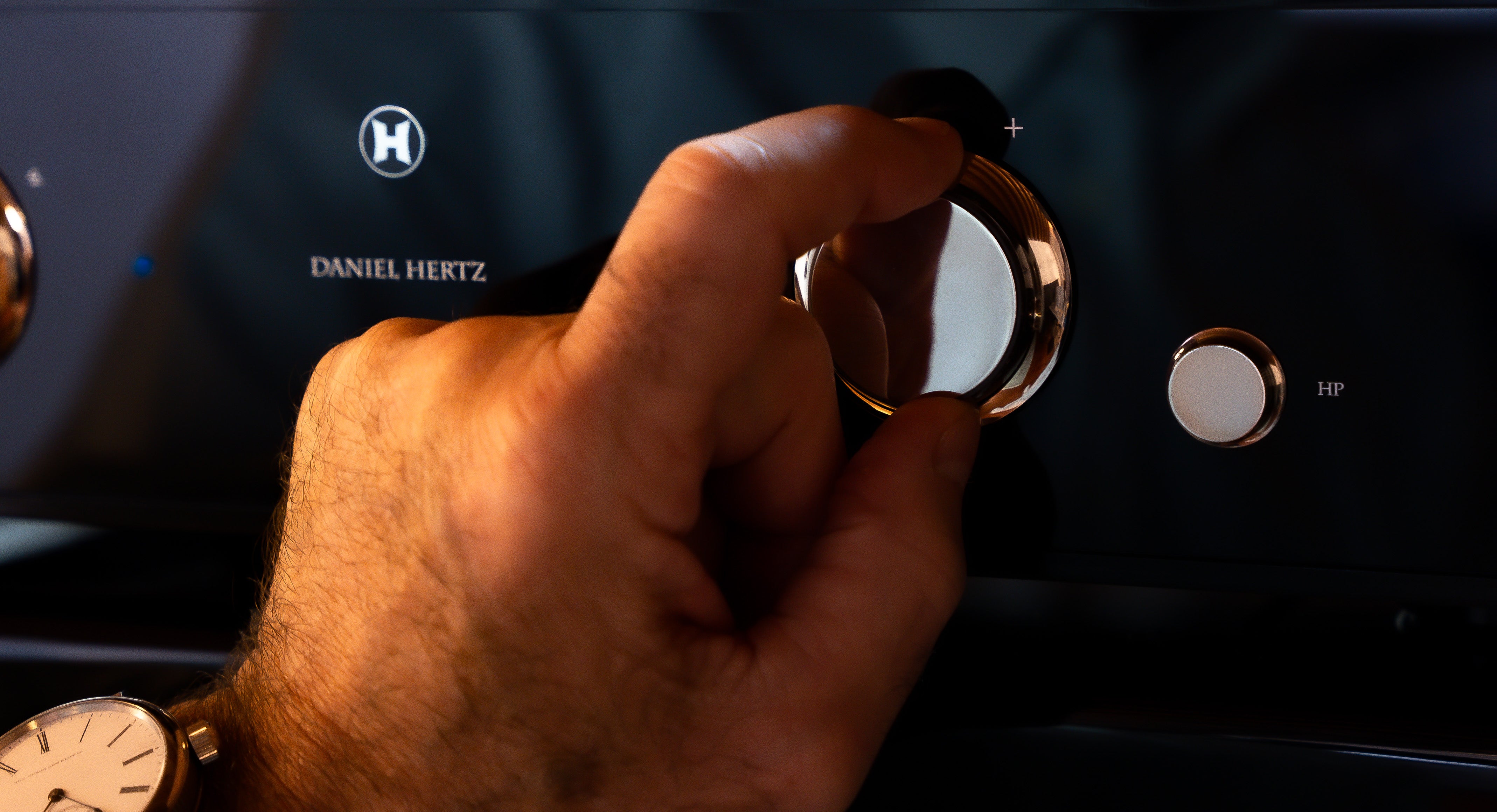 Daniel Hertz Maria 800 4-Channel Integrated Amp