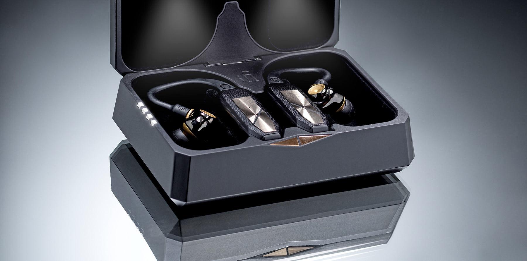 iFi Go Pod