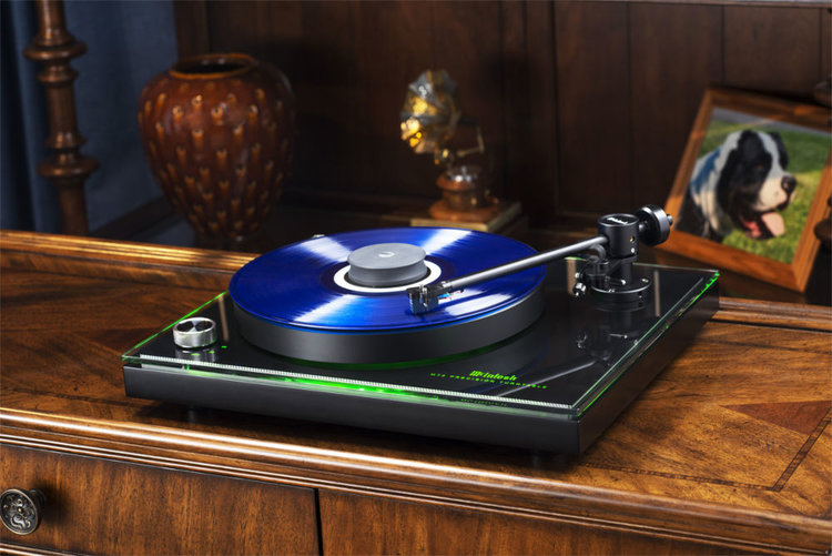 Another Great McIntosh Turntable – The MT2