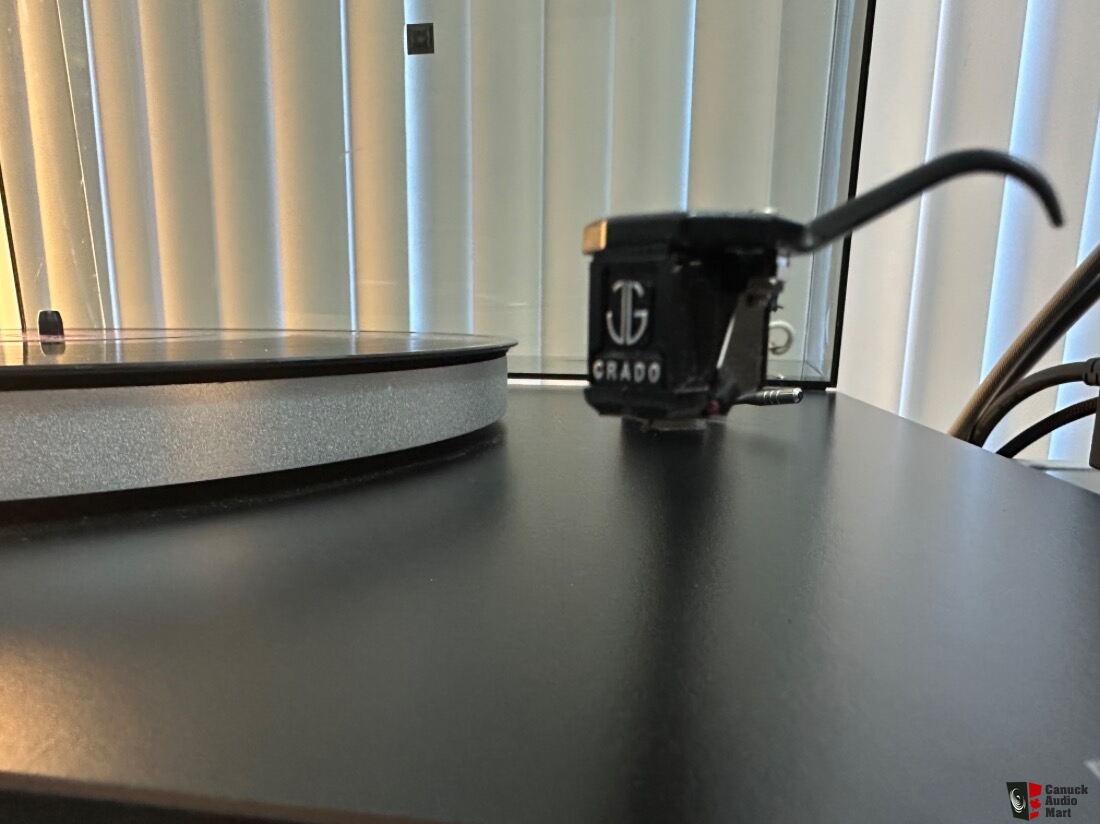 Rega P2 with Grado cartridge