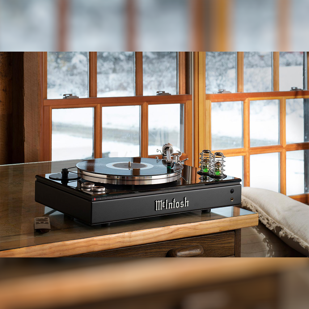 McIntosh MTI100 Integrated Turntable (In-Store Purchase Only)