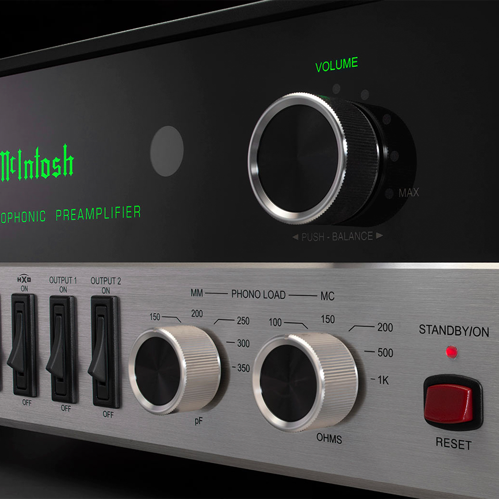 McIntosh C22 Mk V Vacuum Tube Preamplifier (In-Store Purchases Only & USD Pricing)