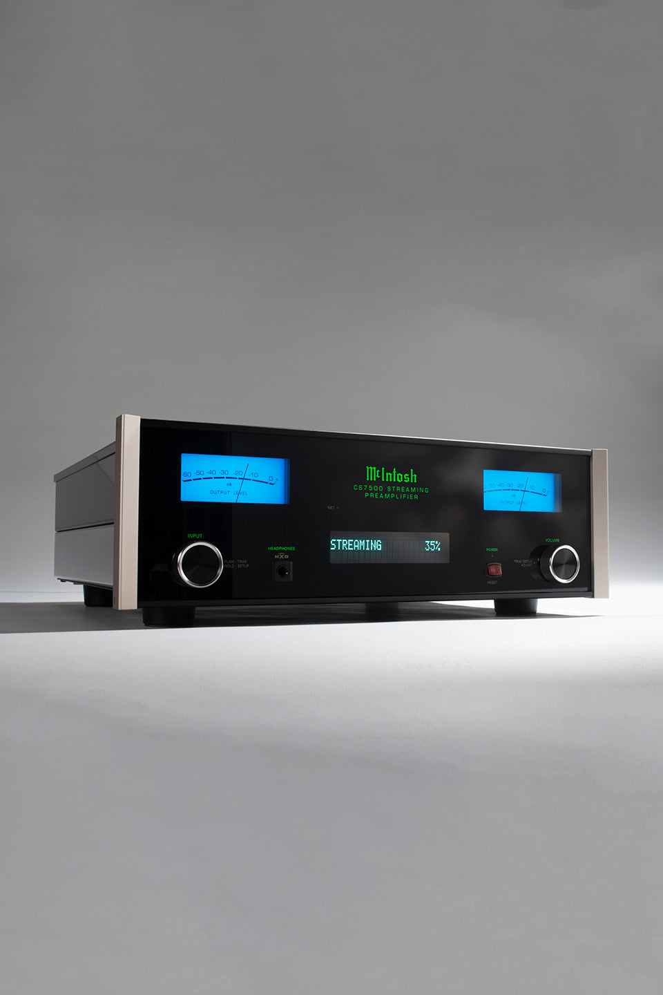 McIntosh CS7500 Streaming Preamplifier (In Store Purchases Only)