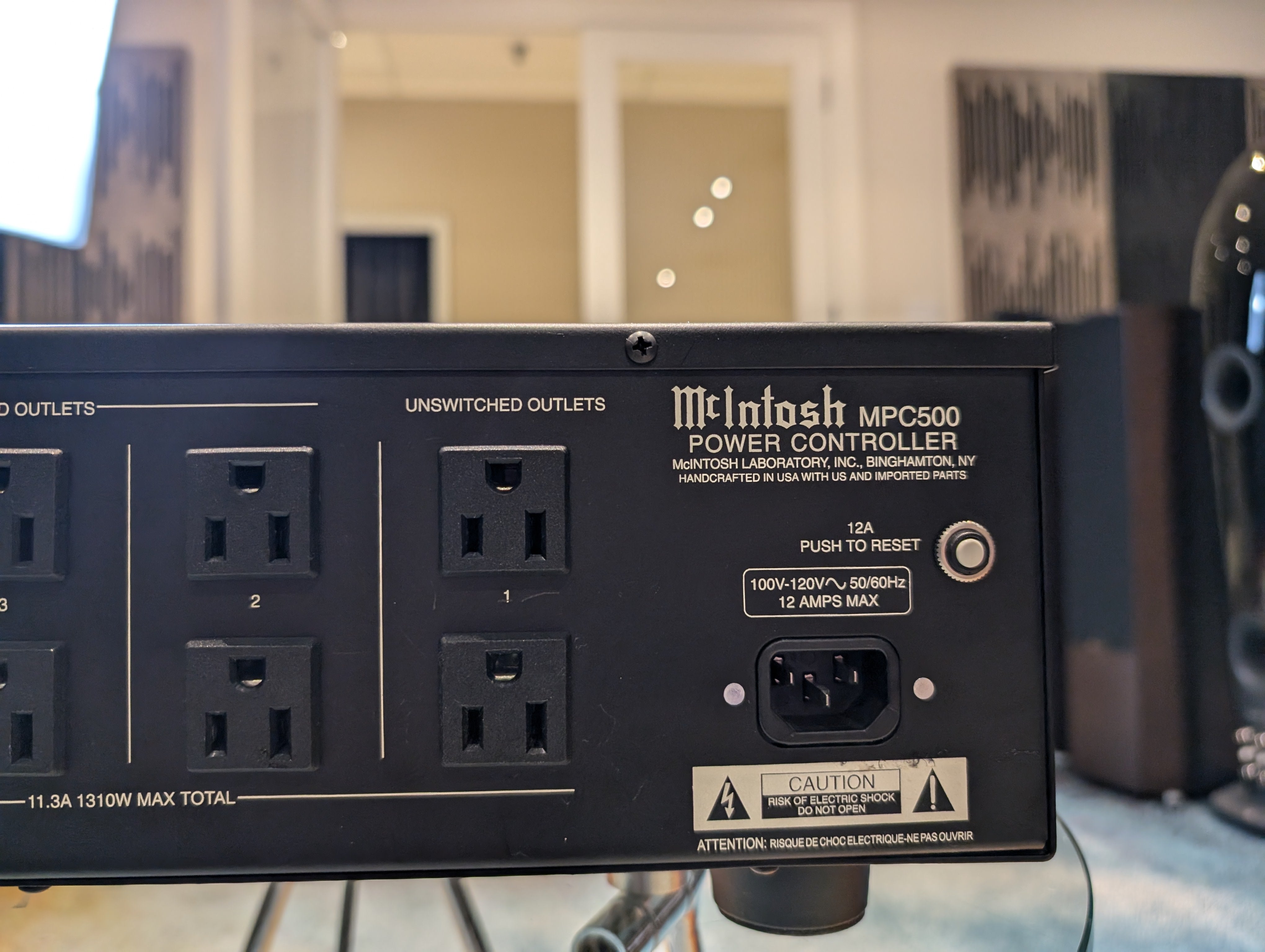 McIntosh MPC500 Power Controller (Pre-Owned)