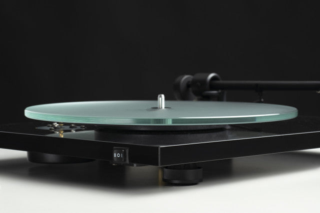Pro-Ject T1 Evo Turntable (OM10)