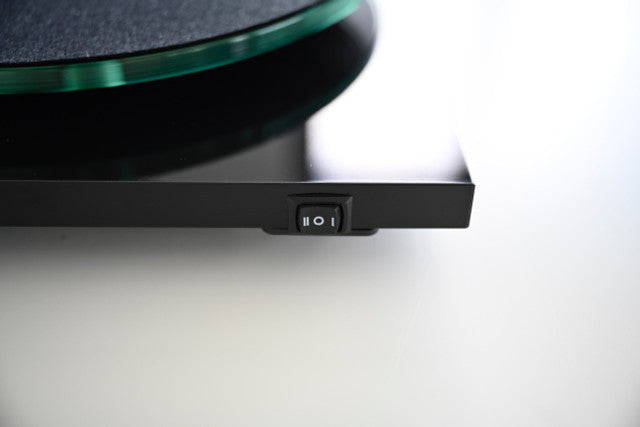 Pro-Ject T2 Turntable (Rainier)