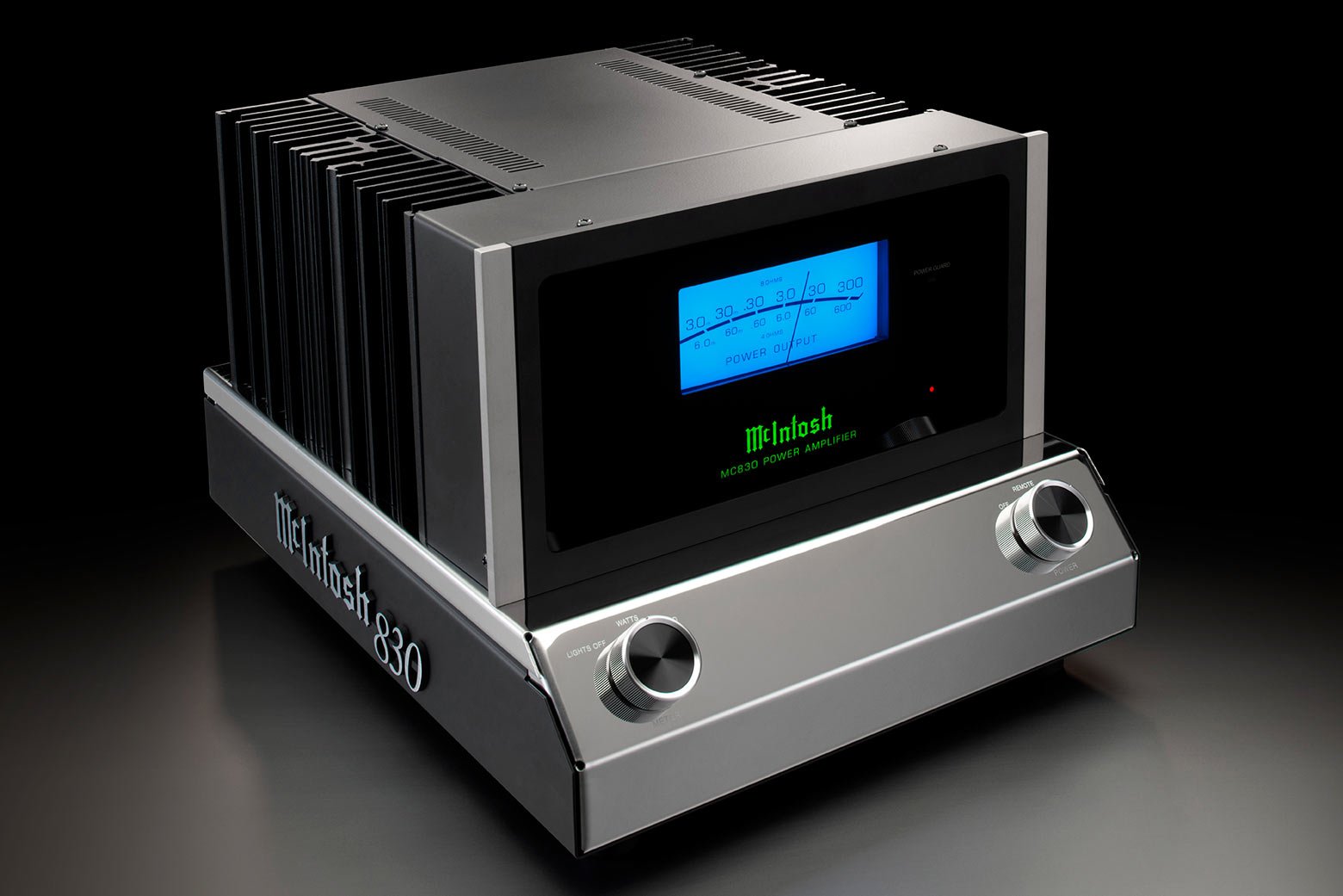 McIntosh MC830 1-Channel Solid State Amplifier angle background