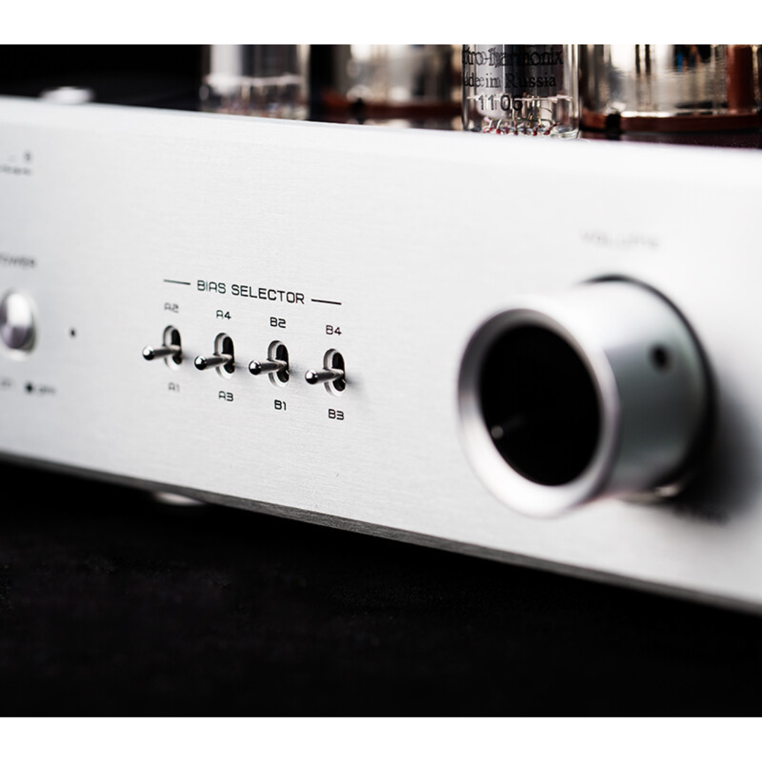 Cayin CS-100A Vacuum Tube Integrated Amplifier (Call/Email For Availability)